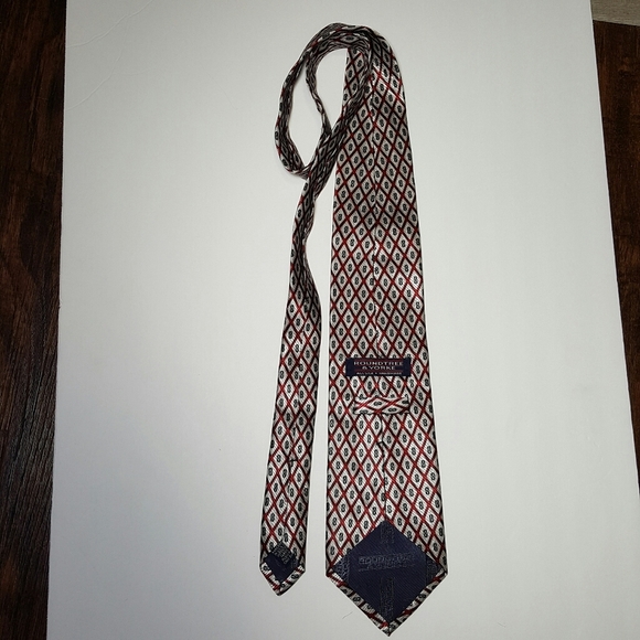 Roundtree &yorke Men teis - Picture 3 of 6